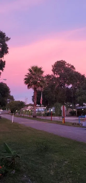 Villager RV Park Picture 4