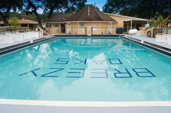 Breezy Oaks RV Park Picture 1