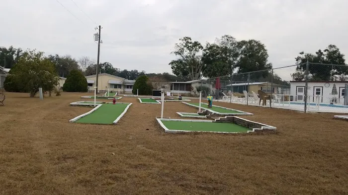 Dogwood Mobile Home Park Picture 3