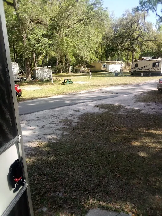 River Oaks MHP Picture 3