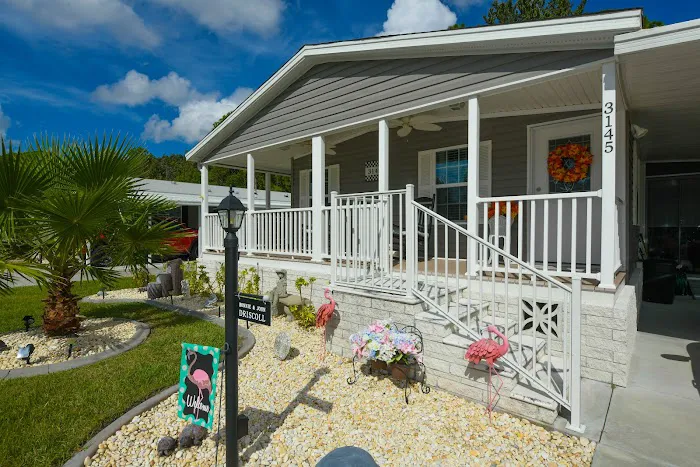 Windward Village Picture 2