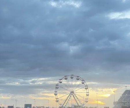 Grounds Red RV (DIS)