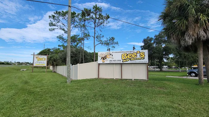 Bee's RV Resort Picture 7