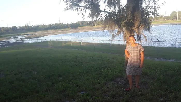 Oak Crest Mobile Park Picture 9