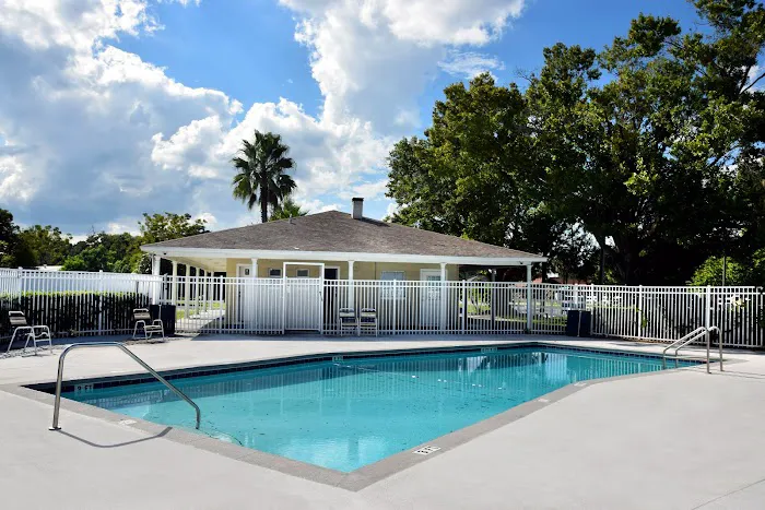 Shadow Hills Manufactured Home Community Picture 4