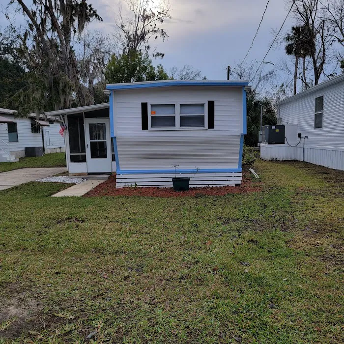 Seahorse Mobile Home Park Picture 1
