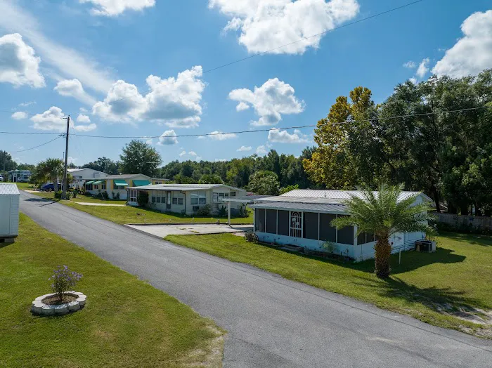 Dade City RV Resort Picture 10