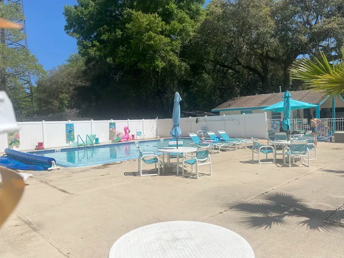 Big Oaks RV Resort Picture 10
