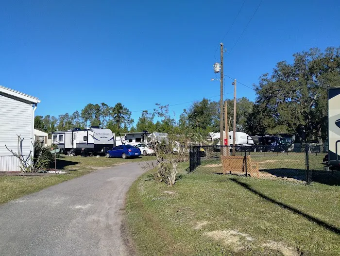US 41 RV Park - WE ARE OPEN! RV SITES AVAILABLE! Picture 1