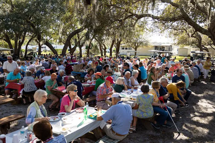 Word Of Life Florida RV Park Picture 2