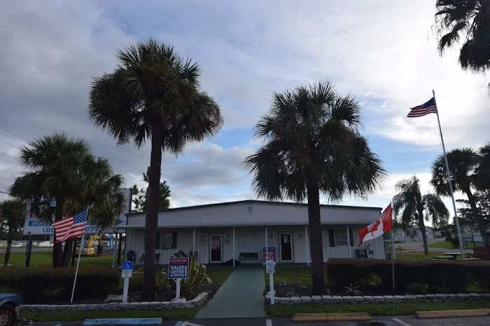 Winter Paradise RV Resort Picture 6
