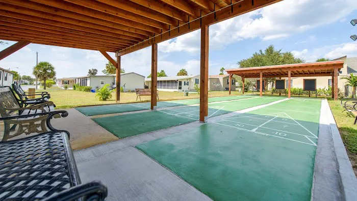 Brentwood Estates Picture 3