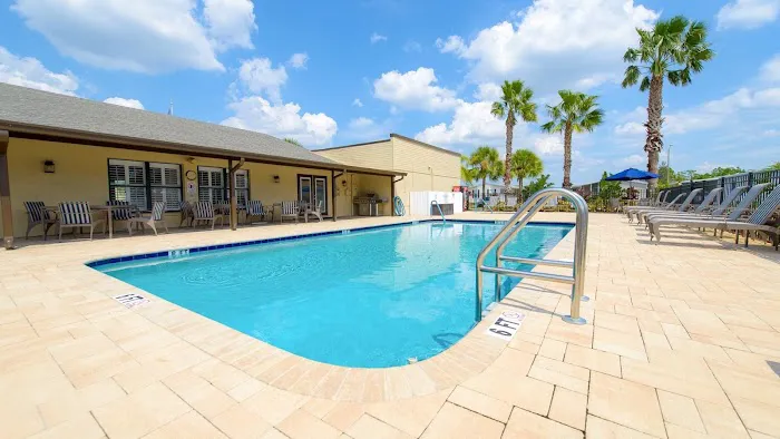 Brentwood Estates Picture 1