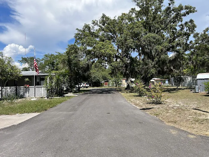 Holiday Haven Picture 1