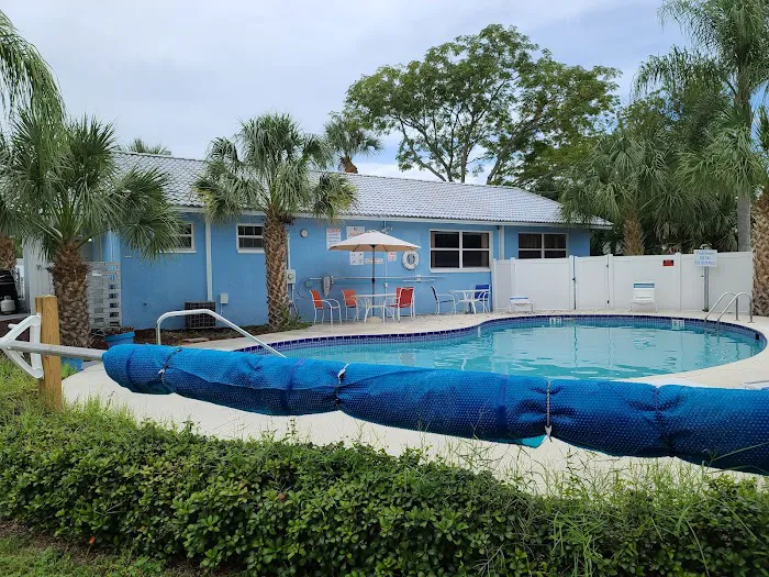 Oak Bend Mobile Home Park Picture 2