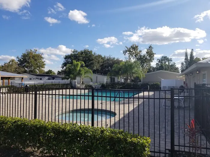 Deerwood Manufactured Home Mobile Picture 2