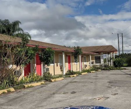 Village Inn & RV Park