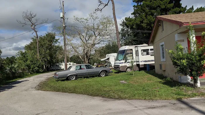 Village Inn & RV Park Picture 6