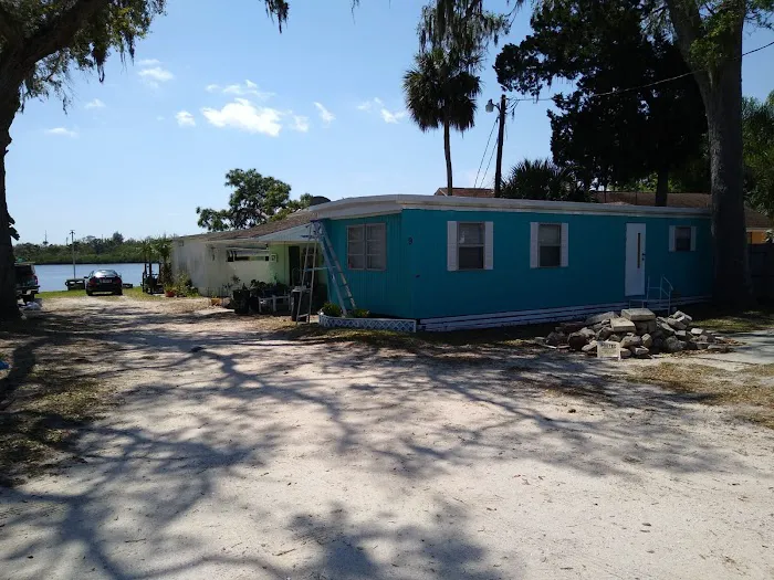 Rose Bay Landing Mobile Home Park Picture 5