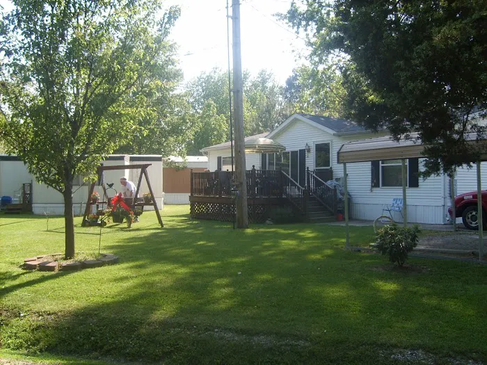 Rend Lake Mobile Home Park Picture 6
