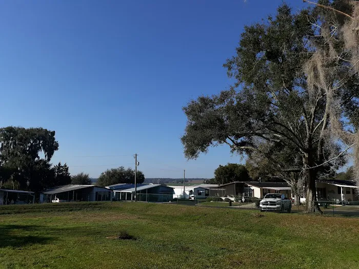 Fisherman's Cove Mobile Home Park Picture 9