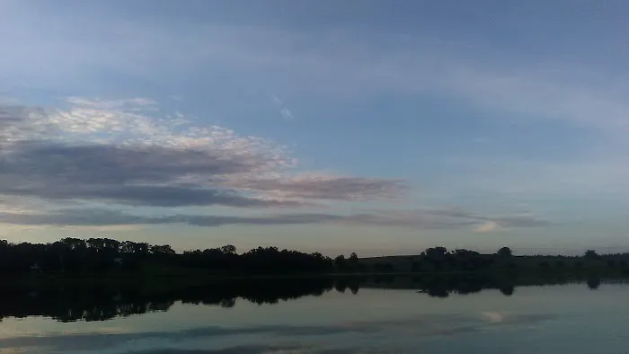 Lakeside Oaks Mobile Home Park Picture 5