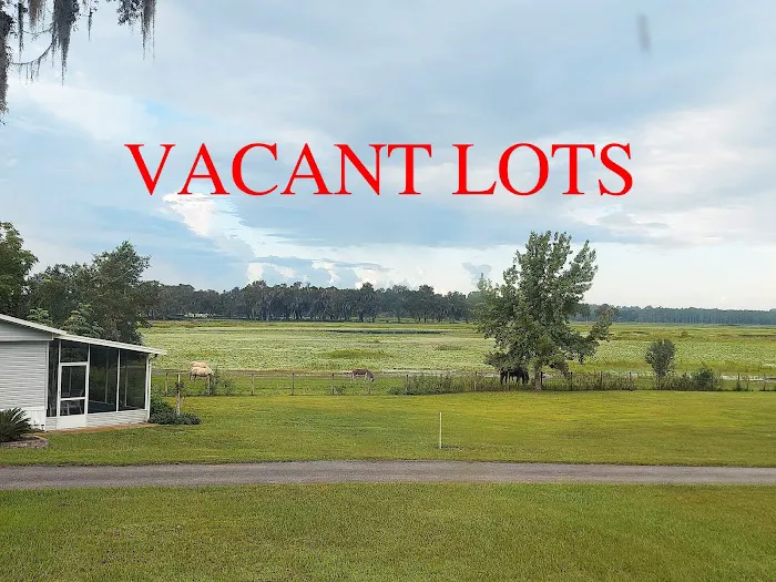 Lakeside Oaks Mobile Home Park Picture 3