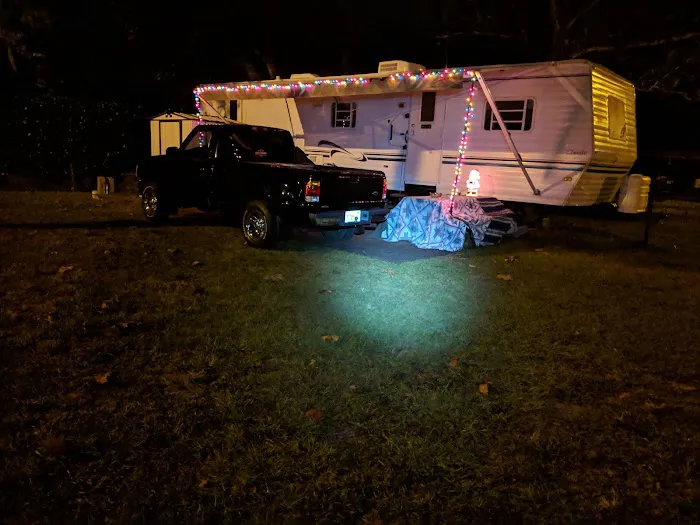 Sunny Skies Mobile Home & RV Park Picture 7