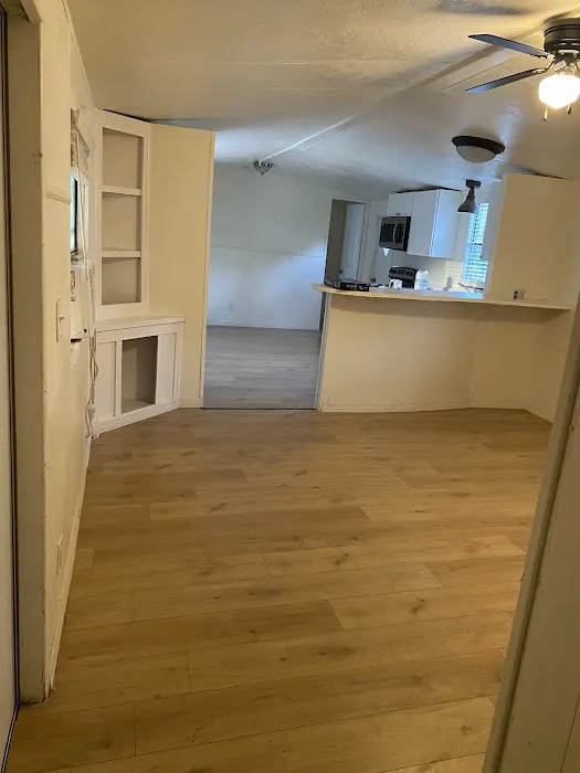 Marks Mobile Home Park Picture 9