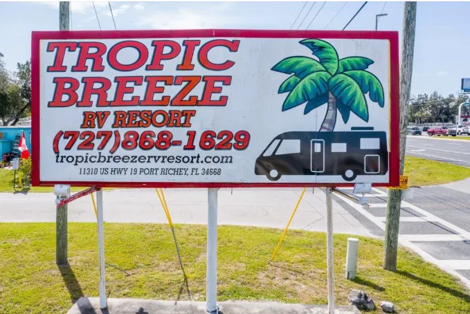 Tropic Breeze RV and Mobile Home Park Picture 2