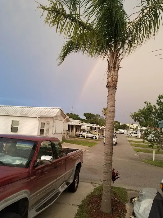 Jasmine Lakes Travel Park Picture 4