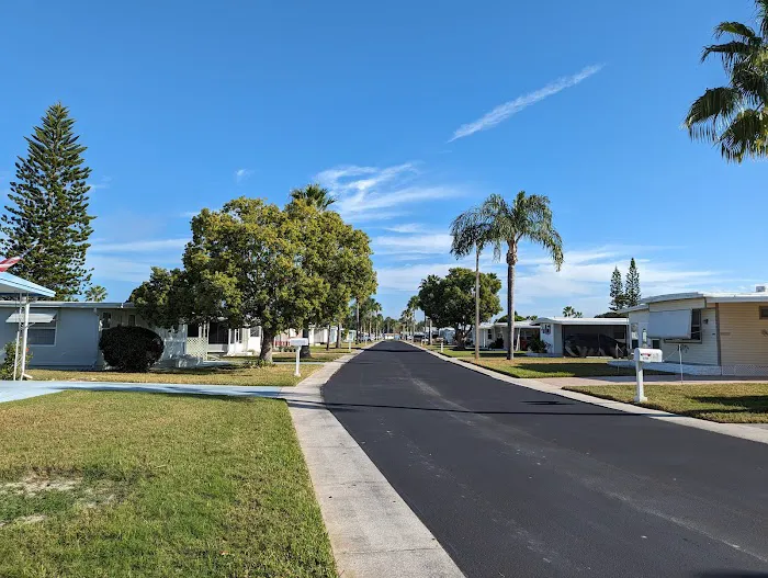 Senate Manor Estates Picture 8