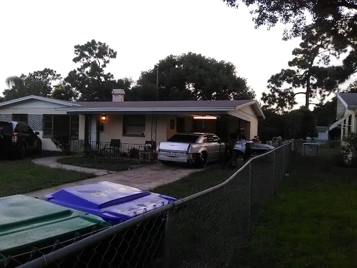 Carriage Court Central Manufactured Home Community Picture 5