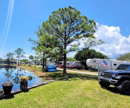 Lathrom's Landing RV Park South - former Crystal Lake RV Park