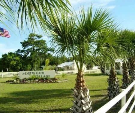 Pinewood Village Mobile Home Park