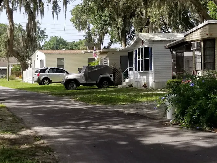 Country Oaks RV Park Picture 8
