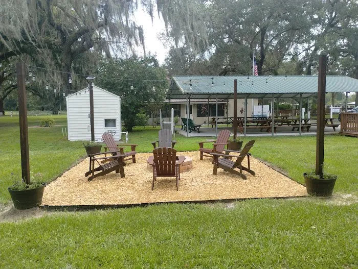 Country Oaks Picture 3