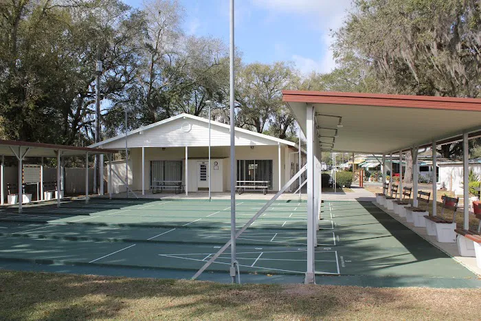Wood Dale Mobile Home Park Picture 10