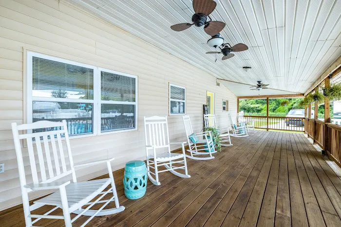 Hillside 55+ Manufactured Home Community Picture 2