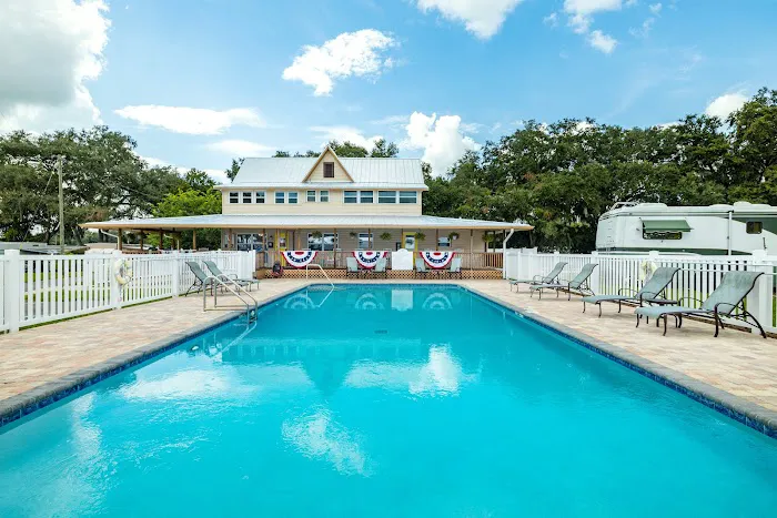 Hillside 55+ Manufactured Home Community Picture 9