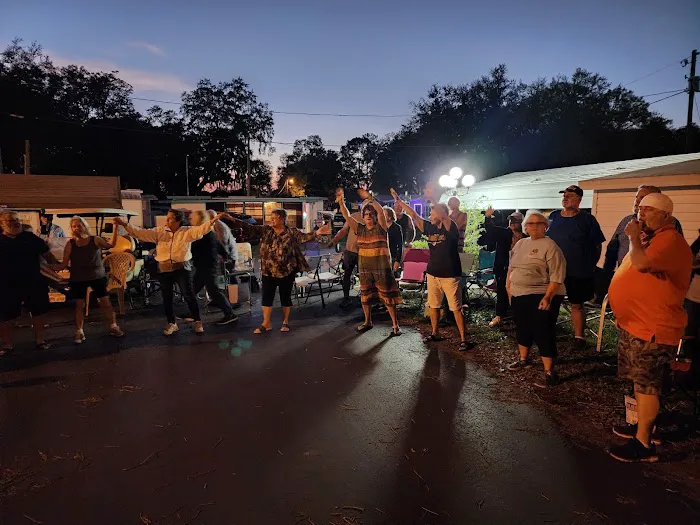 Bahr's RV & Mobile Home Owners Cooperative Picture 10