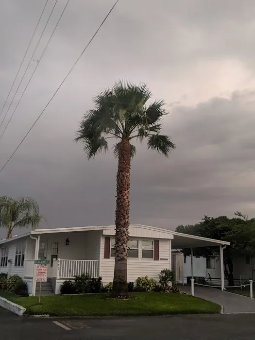 Country Aire Village Picture 4