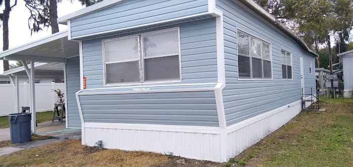 Tree Lane Village Mobile Home Park Picture 1