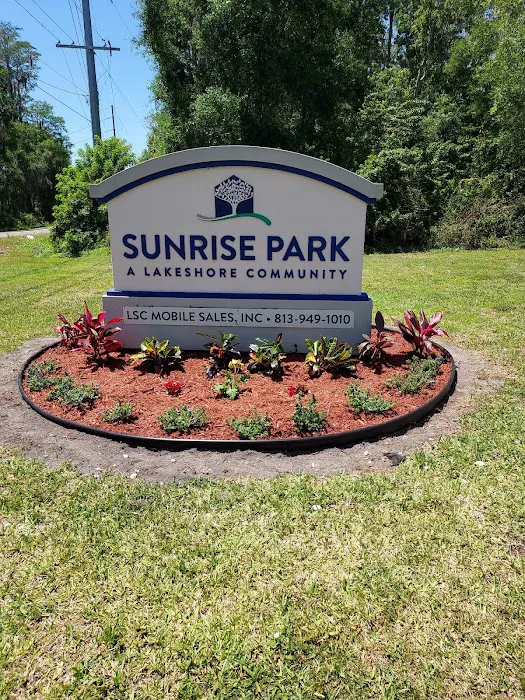 Sunrise Mobile Home Park Picture 6