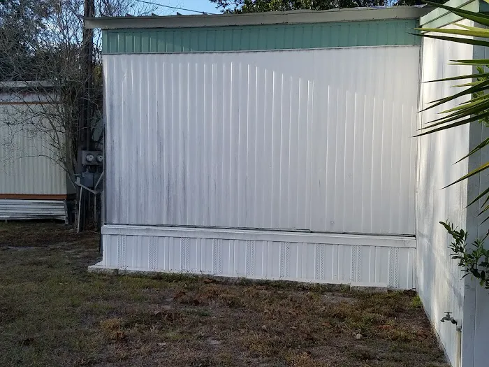 Crenshaw Mobile Home Park Picture 9