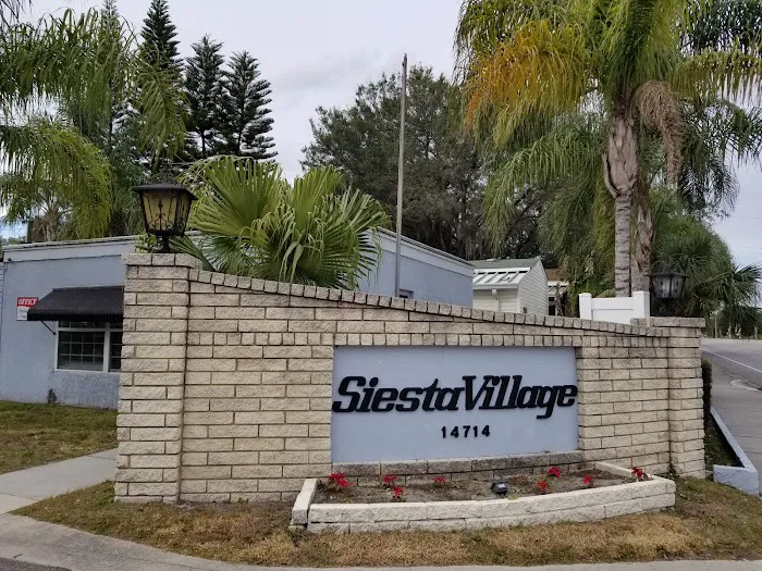 Siesta Mobile Home Village Picture 2