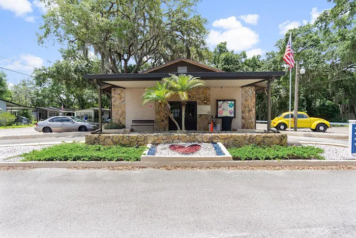 Rose Lake Estates Picture 4