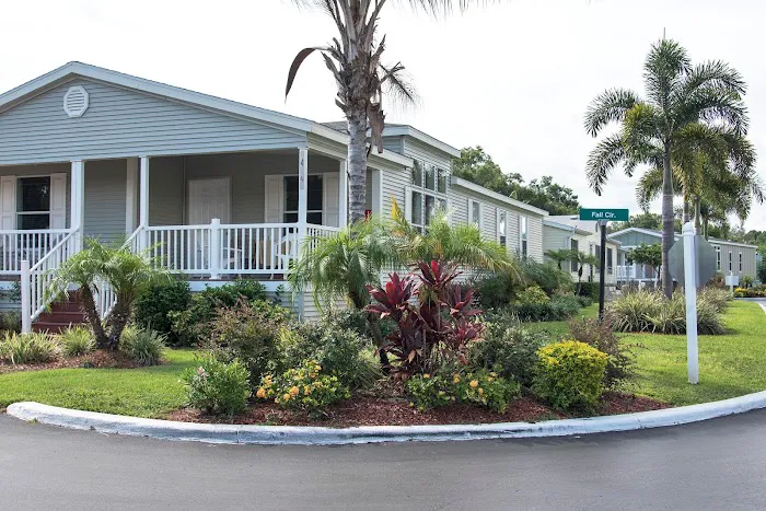 Village of Tampa Mobile Home Community Picture 1