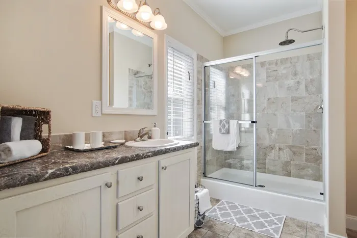 Village of Tampa Mobile Home Community Picture 3