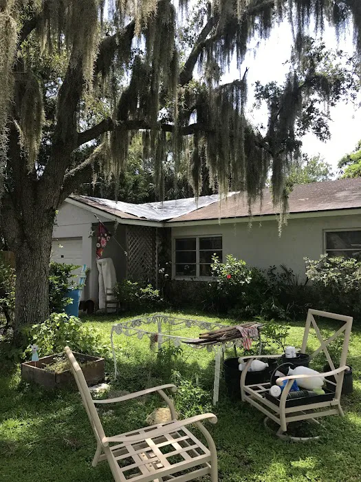 Floridian Mobile Home/RV Park Picture 2